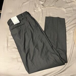 👖✨NWT Men’s Calvin Klein Dress Pants 38x32✨👖